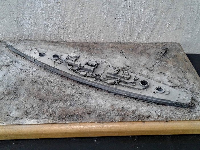 Bismarck wreck (2).jpg